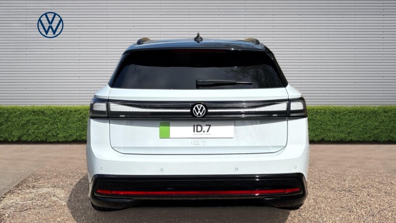 Volkswagen ID.7 210kW Match Pro S Plus 86kWh 5dr Auto Int+Ext+ Pan Electric Estate